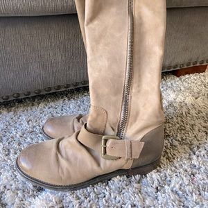 Steve Madden Leather boots